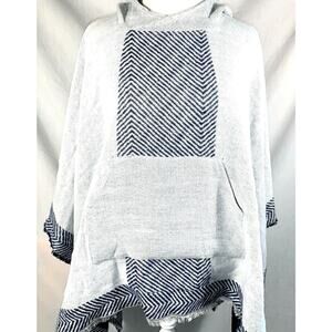 Vince Camuto Women's Border Hooded Poncho Gray/Blue One Size OS
